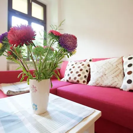 Wohfuehlen Garantiert Grosse Mit Zwei Schlafzimmern Und Terrasse Görlitz