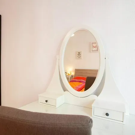 Appartement Wohfuehlen Garantiert Grosse Mit Zwei Schlafzimmern Und Terrasse Görlitz