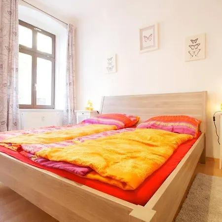 Apartament Wohfuehlen Garantiert Grosse Mit Zwei Schlafzimmern Und Terrasse Görlitz