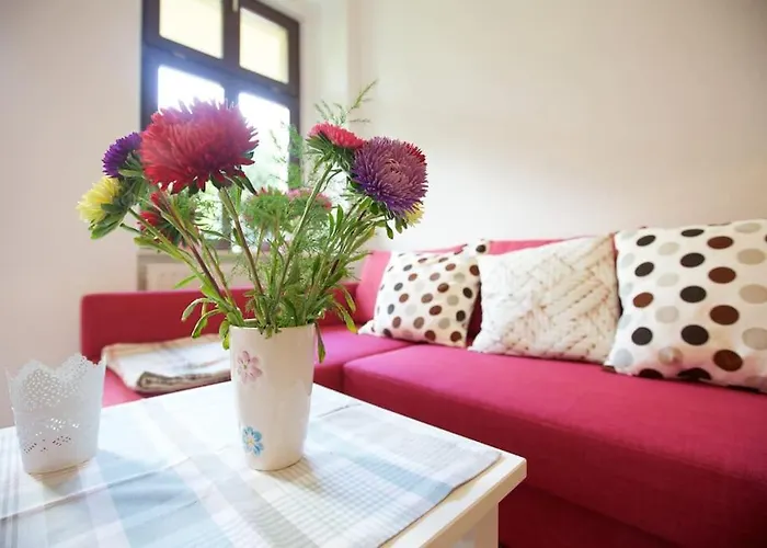 Wohfuehlen Garantiert Grosse Mit Zwei Schlafzimmern Und Terrasse Görlitz