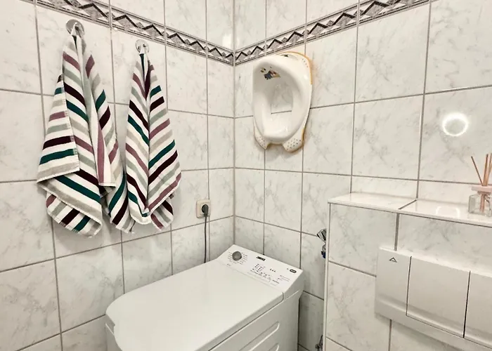 Wohfuehlen Garantiert Grosse Mit Zwei Schlafzimmern Und Terrasse Apartamento *