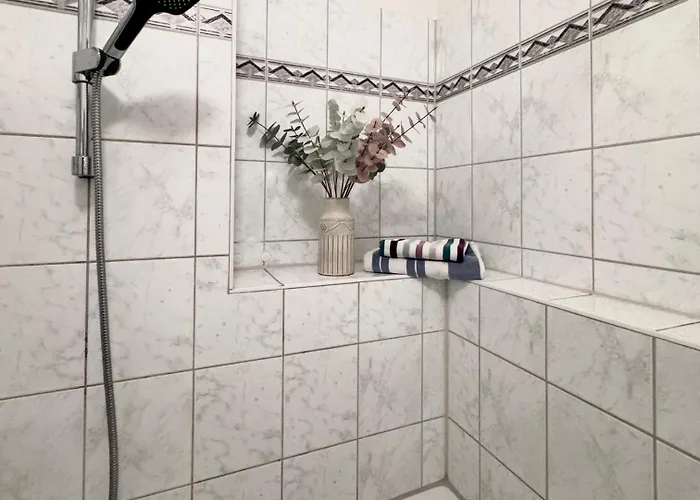 Wohfuehlen Garantiert Grosse Mit Zwei Schlafzimmern Und Terrasse Apartamento *